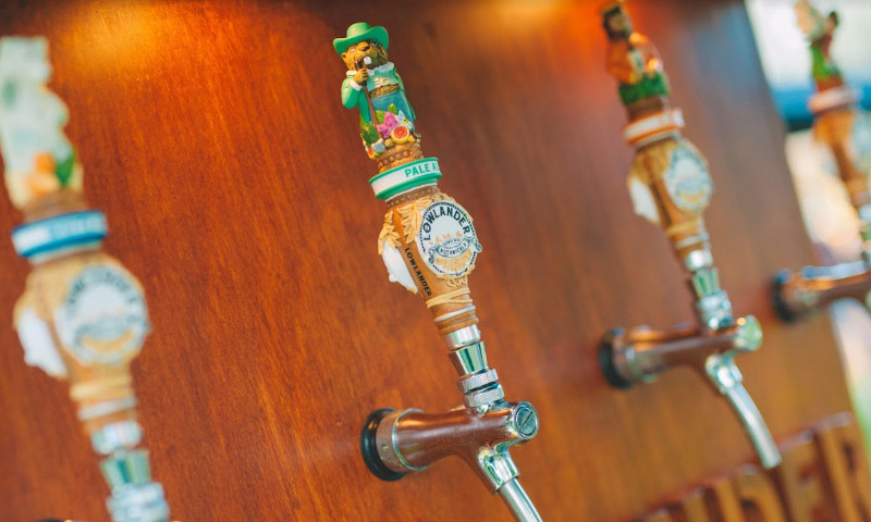 Lowlander tap in mobiele bar